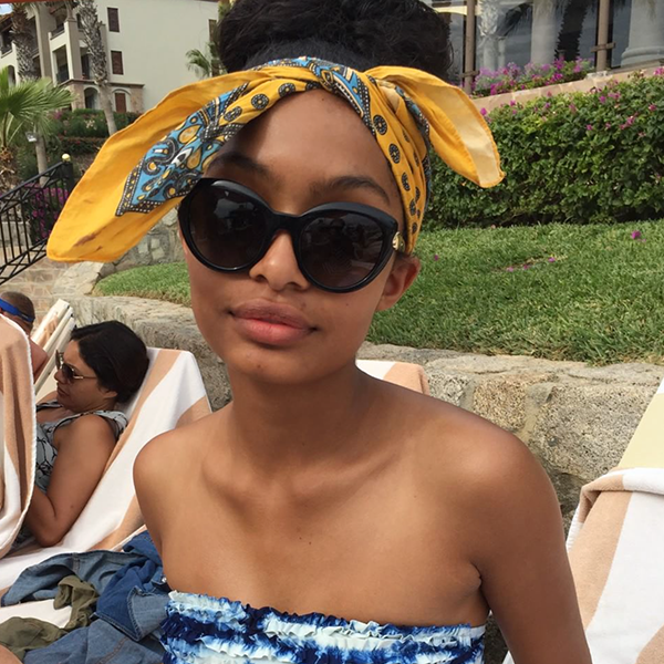 Black Girl Magic: Yara Shahidi Took The Best Natural Hair Selfies This Year
